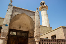 مسجد اهل سنت هرمز، اکثر اهالی هرمز اهل سنت هستند.

