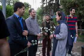 ادای احترام عکاسان مطبوعاتی به عباس عطار