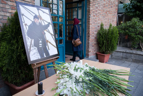 ادای احترام عکاسان مطبوعاتی به عباس عطار