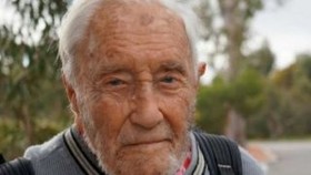 دانشمند 104 ساله به زندگی خود پایان داد