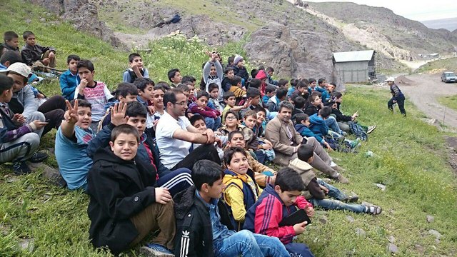 تشریح جزئیات واژگونی خودروی حامل دانش آموزان روستای سماقان بانه لغو اردو