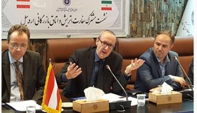 موانع ورود سرمایه‌گذاران به بازار ایران مرتفع شود