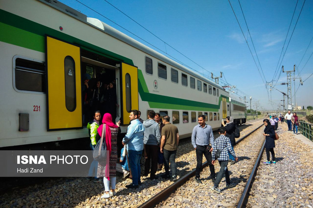ایسنا اختلال در متروی کرج صادقیه