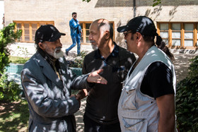 قاسم زارع و ضیا الدین دری در مراسم تشییع پیکر حسین شهاب بازیگر پیشکسوت