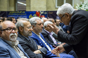 حضور علی لاریجانی رئیس مجلس در مراسم یادبود مرحوم محمد تاجگردون