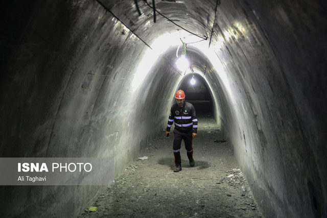 ارائه روشی جدید برای انتخاب بهینه روش حفاری و سیستم نگهداری تونل‌ها