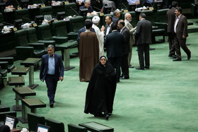 فاطمه سعیدی نماینده تهران در انتخابات هیات رییسه مجلس