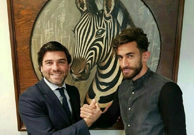 قلی‌زاده هم‌بازی کاوه رضایی در شارلوا شد