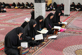 محفل جزء‌ خوانی  قرآن کریم در ماه مبارک رمضان - بیرجند