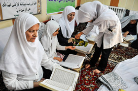 محفل جزء‌ خوانی  قرآن کریم در ماه مبارک رمضان - بیرجند