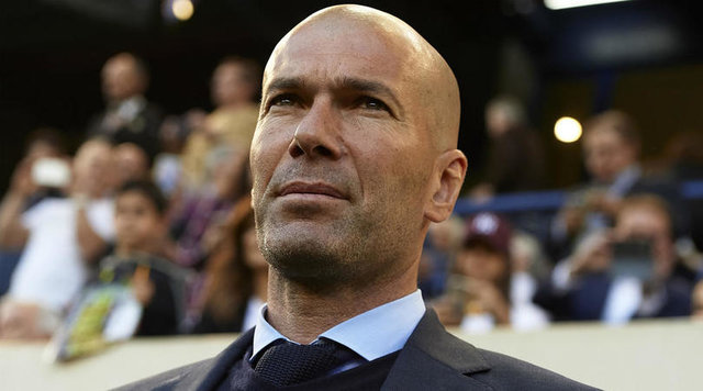 زیدان تا قبل از سال ۲۰۲۰ سرمربی فرانسه نخواهد شد