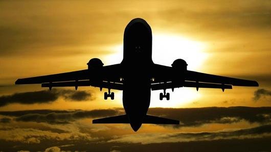 وعده ارزان‌سازی بلیت هواپیما از جیب بخش خصوصی قانونی و شرعی نیست!