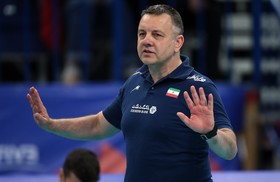 کولاکوویچ با پسرش به ایران آمد
