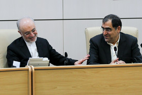 قاضی زاده هاشمی و صالحی در جلسه مشارکت سازمان انرژی اتمی با وزارت بهداشت برای درمان پیشرفته سرطان