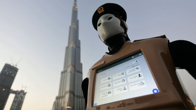 رقابت چین و دبی در به کارگیری ربات‌های خدماتی