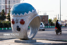 صنایع دستی قم، شهره آفاق و گمنام در شهر