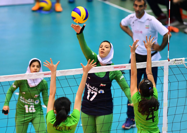 پیروزی دختران والیبالست ایران/ صعود به جمع هشت تیم برتر آسیا
