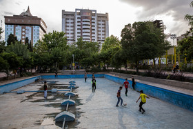 مساحت این بوستان نزدیک به ۶ هکتار است.