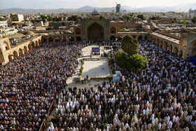 نماز عید فطر در مسجدالنبی قزوین