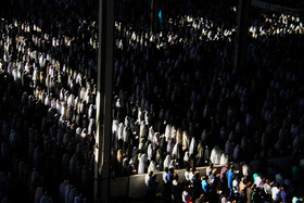 نماز عید فطر در مصلی سمنان