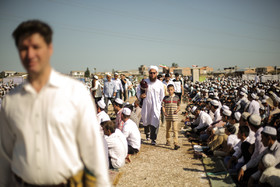 نماز عید فطر در بندر ترکمن