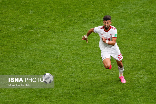 جدایی رضاییان از اوستنده/ مدافع ایرانی در انتظار پیشنهاد جدید