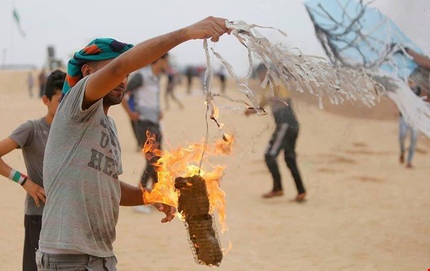 شرکت اسرائیلی سلاحی برای مقابله با بادبادک‌های آتش‌زای فلسطینی اختراع کرد