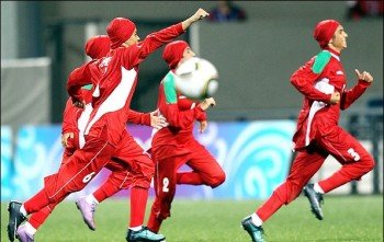 پیروزی پرگل دختران فوتبالیست ایران در مقدماتی قهرمانی آسیا 