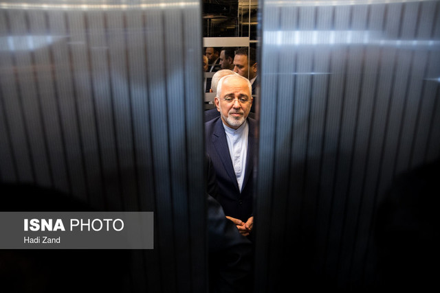 جلسه اتاق بازرگانی ایران با حضور ظریف