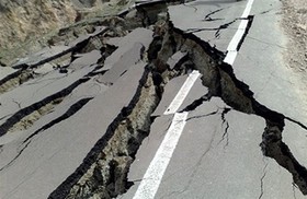 بررسی مخاطره زمین‌لغزش در آزادراه قزوین-رشت در دستور کار سازمان زمین‌شناسی