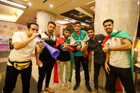 تماشای بازی ایران پرتغال در هتل هرمز بندرعباس‎