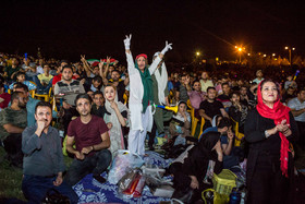 تماشای بازی ایران و پرتغال در قزوین
