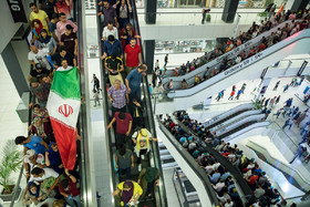 تماشای بازی ایران و پرتغال - تهران خیابان جمهوری پردیس چارسو