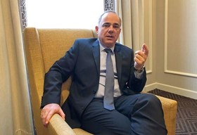 وزیر انرژی رژیم صهیونیستی، میشل عون را به دیداری مستقیم دعوت کرد