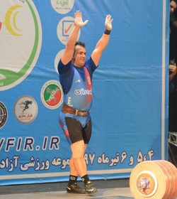 یکه تازی سهراب مرادی در یک وزن بالاتر لیگ برتر 