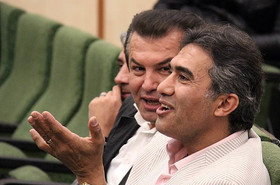 پخش گزارش‌های عابدزاده و استیلی در رادیو