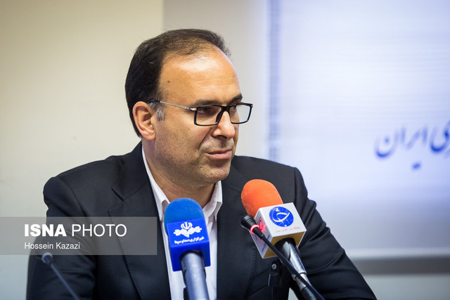 شهبازی نیا: ثبت پروانه وکالت در سامانه "ایران مجوز "کاملا خلاف قانون است