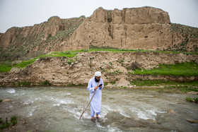 اهالی روستاهای بلوچ نشین استان گلستان برای گذراندن اوقات فراقت خود به رودخانه‌های این منطقه می‌روند.