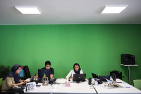 بازدید شهردار تهران از مرکز کسب و کار نوین و استارت‌آپ ها