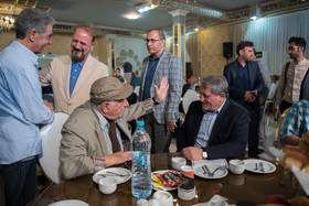 حضور محسن هاشمی رییس شورای شهر تهران و داریوش ارجمند در گردهمایی پیشکسوتان و هنرمندان متولد تیر ماه 