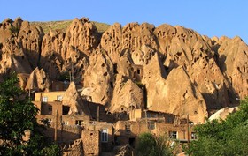 زیرساخت‌های گردشگری روستای تاریخی کندوان در آستانه تکمیل است