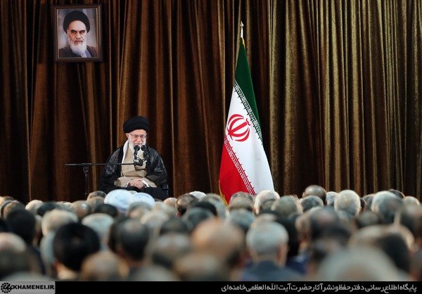 دیدار وزیر امور خارجه، سفیران و مسئولان نمایندگی‌های ایران در خارج از کشور با رهبر انقلاب,