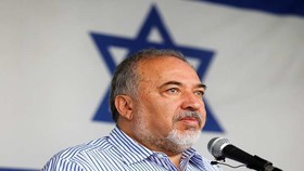 لیبرمن: مخفی کاری های نتانیاهو تهدیدی برای اسرائیل است