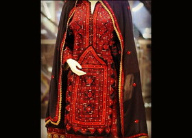 احیای دوخت لباس‌های سنتی سیستان و بلوچستان در گلبهار