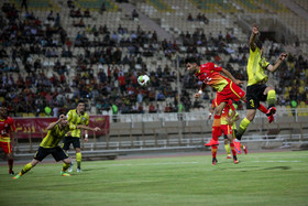 هفته اول لیگ برتر دیدار تیم های فوتبال فولاد خوزستان و پارس جنوبی جم در ورزشگاه غدیر اهواز