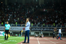 هفته اول لیگ برتر دیدار تیم های پدیده مشهد  و پرسپولیس تهران در ورزشگاه امام رضا (ع)