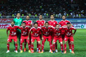 هفته اول لیگ برتر دیدار تیم های پدیده مشهد  و پرسپولیس تهران در ورزشگاه امام رضا (ع)