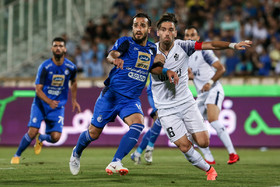 دیدار تیم‌های فوتبال استقلال تهران و پیکان تهران - هفته اول لیگ برتر