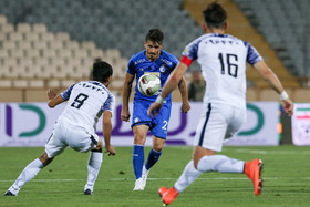 دیدار تیم‌های فوتبال استقلال تهران و پیکان تهران - هفته اول لیگ برتر