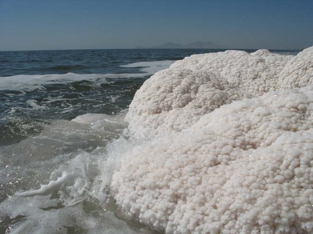 تأمین حق آبه دریاچه ارومیه از محل سدها ممکن نیست